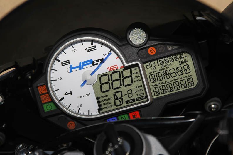 Moto HP4 detalles