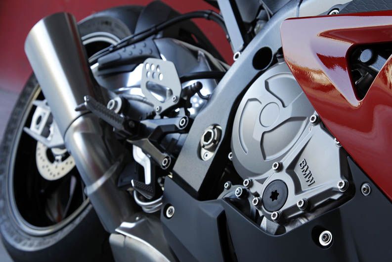 Moto S1000RR detalles