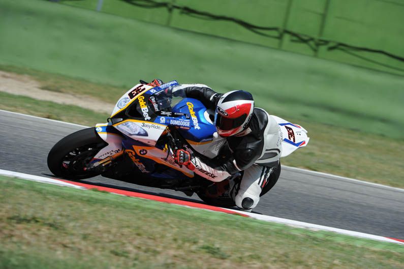 Moto Melandri en Acción