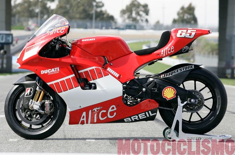 Ducati Desmosedici 2006