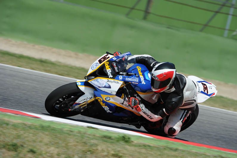 Moto Melandri en Acción