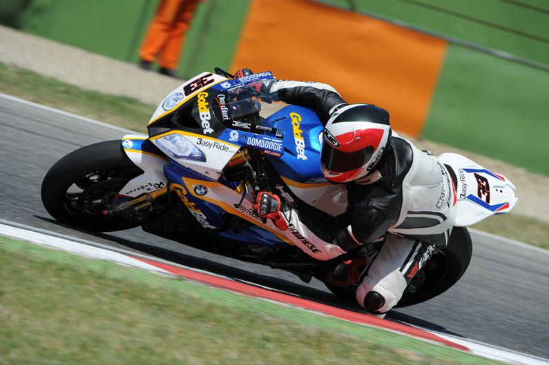 Moto Melandri en Acción