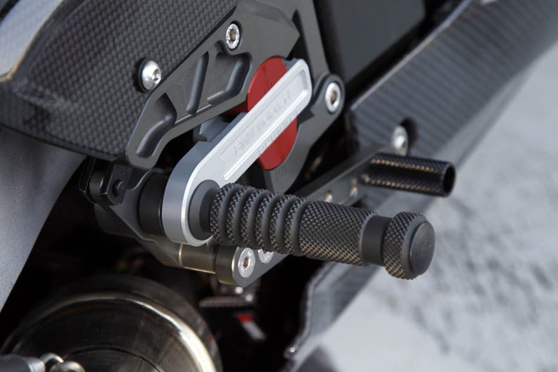 Moto HP4 detalles