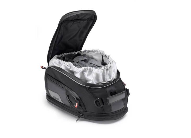 La familia Xstream de GIVI crece