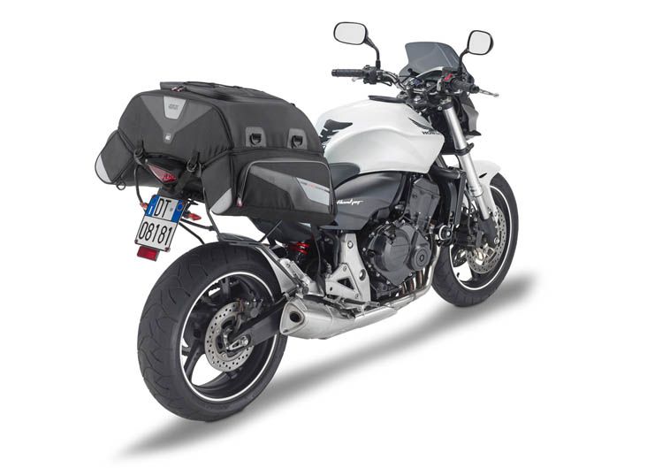 La familia Xstream de GIVI crece La familia Xstream de GIVI crece