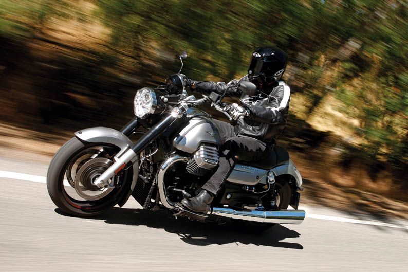 Moto Guzzi California 1400 Custom