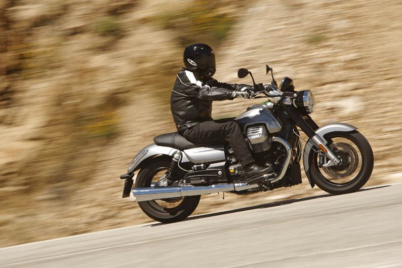 Moto Guzzi California 1400 CustomMoto Guzzi California 1400 Custom