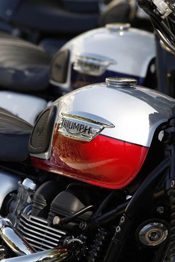 Triumph Classic 2014