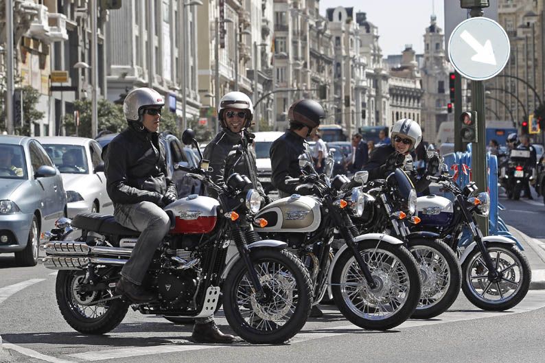 Triumph Classic 2014