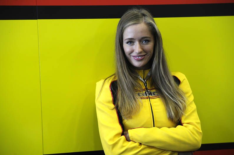 Las chicas del Mundial de SBK en Nurburgring. Galería de fotos