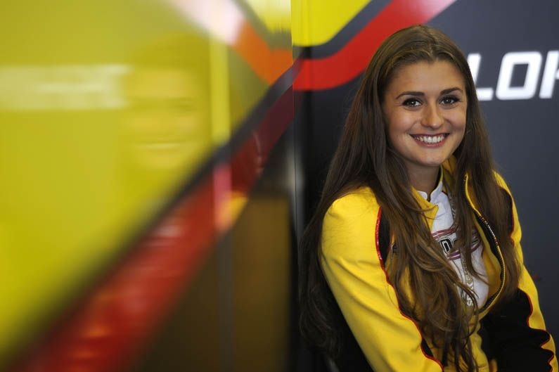 Las chicas del Mundial de SBK en Nurburgring. Galería de fotos