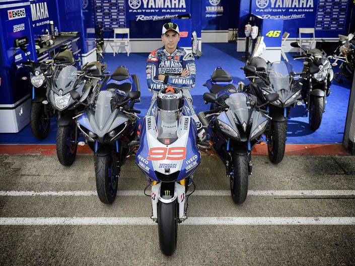 Yamaha Race Blu