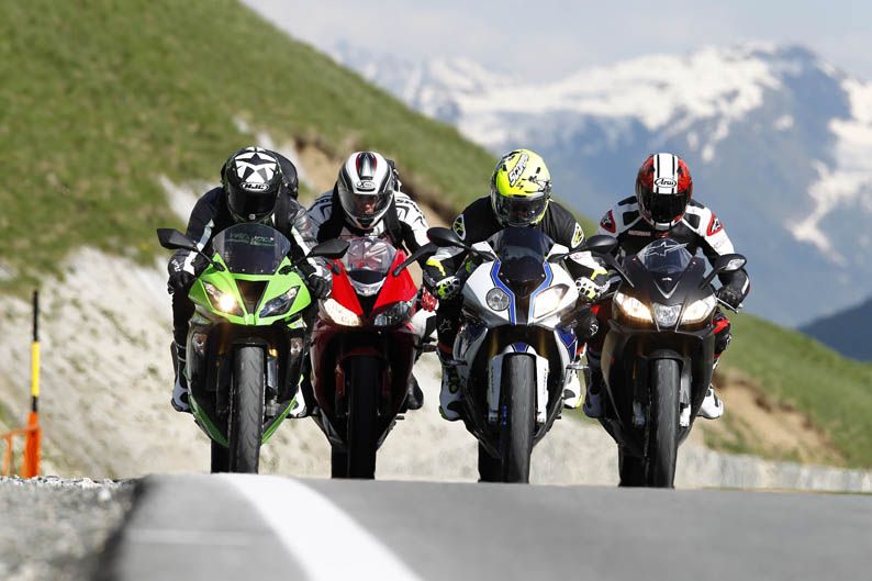 Comparativa Motos Deportivas Alpen Master 2013
