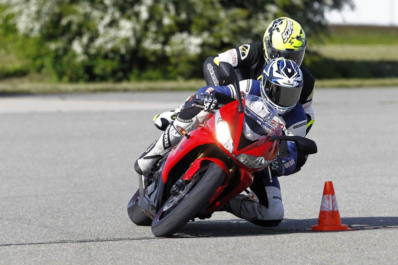 Comparativa Motos Deportivas Alpen Master 2013