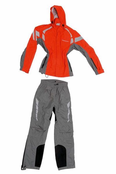 Trajes de agua para moto. Galería de fotos