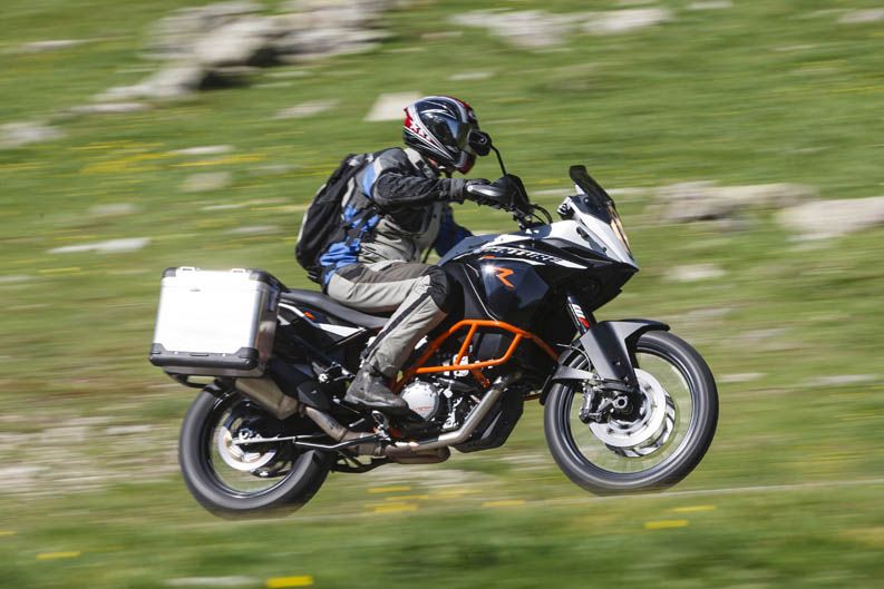 Comparativa motos trail Alpen Master 2013