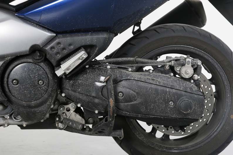Trucos y productos para limpiar la moto