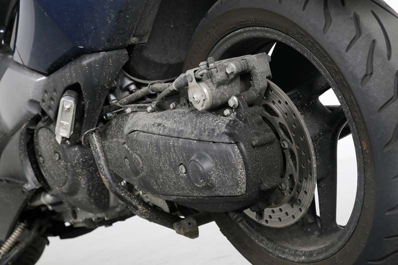 Trucos y productos para limpiar la moto