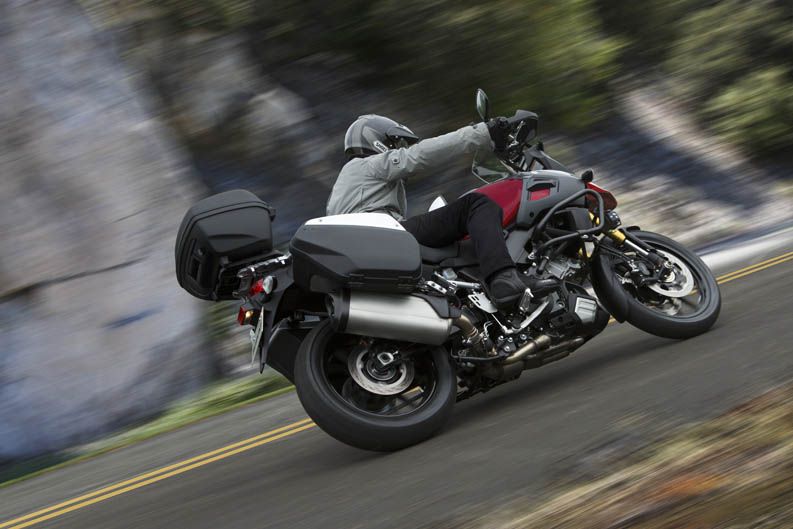 Suzuki V-Strom 1000