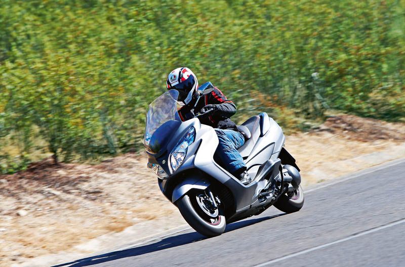 Comparativa X-Max y Burgman