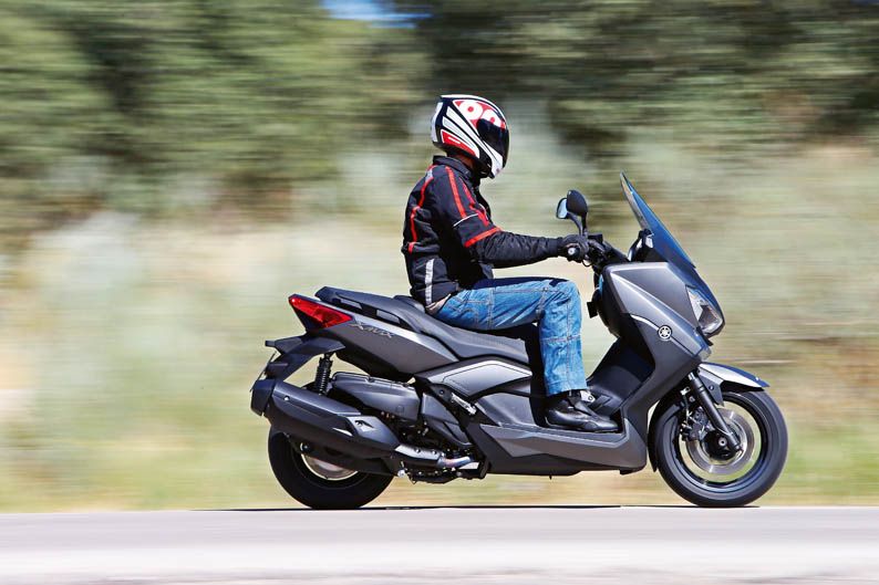 Comparativa X-Max y Burgman