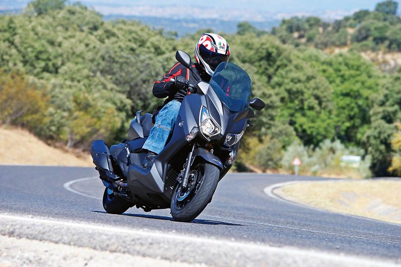 Comparativa X-Max y Burgman