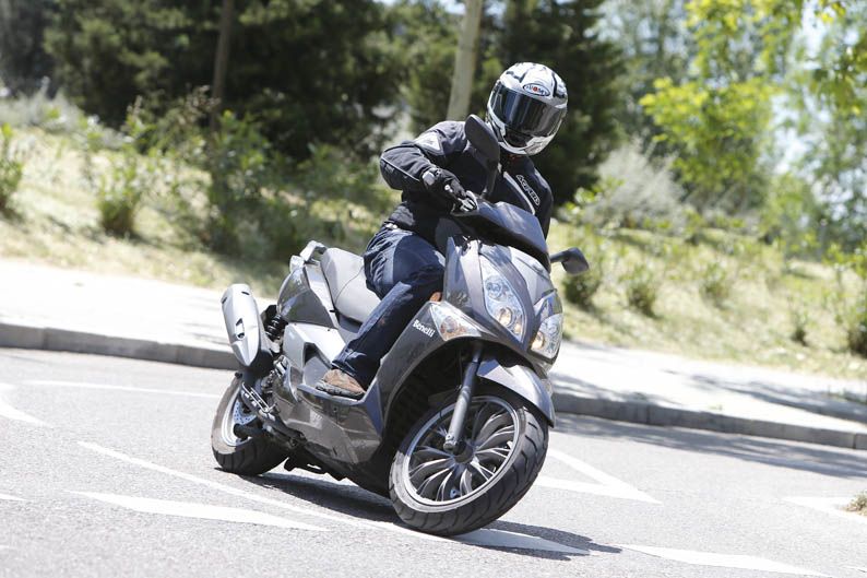 Benelli Zen Zero 350