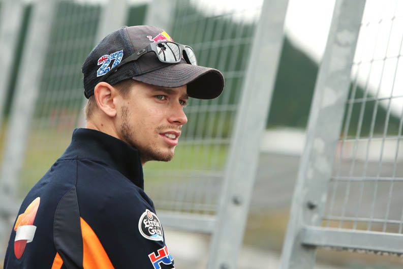 Casey Stoner prueba la Honda carreras cliente en Motegi