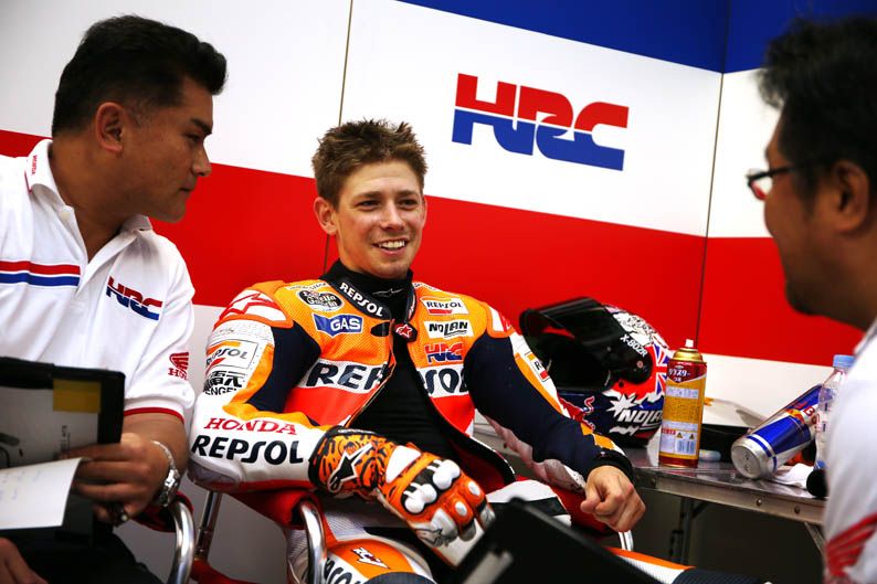 Casey Stoner prueba la Honda carreras cliente en Motegi