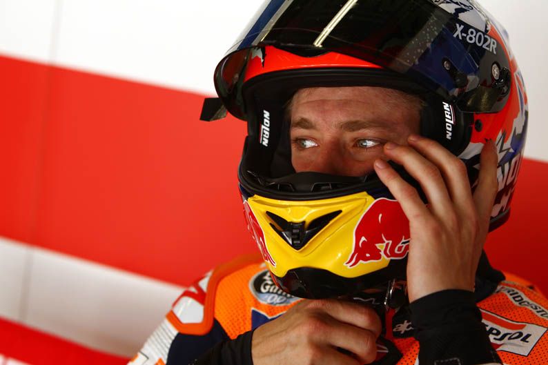 Casey Stoner prueba la Honda carreras cliente en Motegi