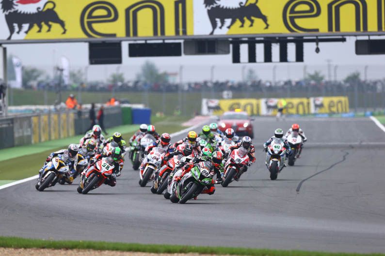 Mundial de SBK en Magny-Cours. Galería de fotos