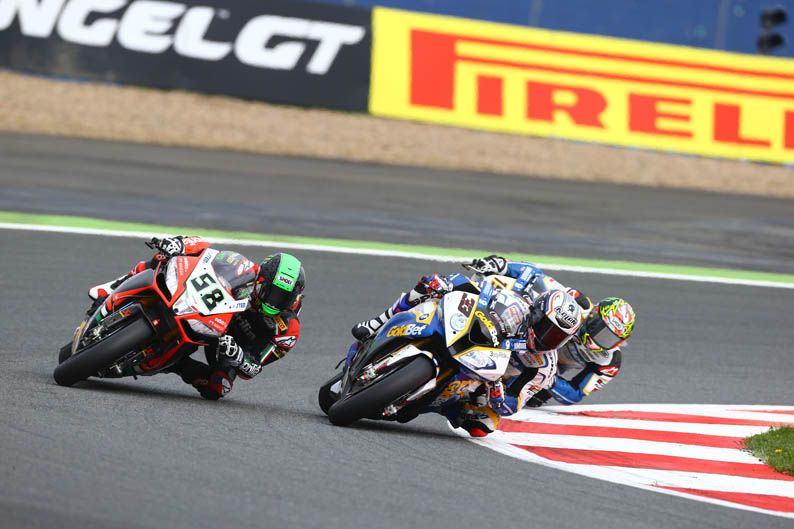 Mundial de SBK en Magny-Cours. Galería de fotos