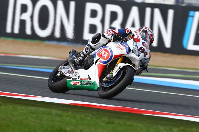 Mundial de SBK en Magny-Cours. Galería de fotos