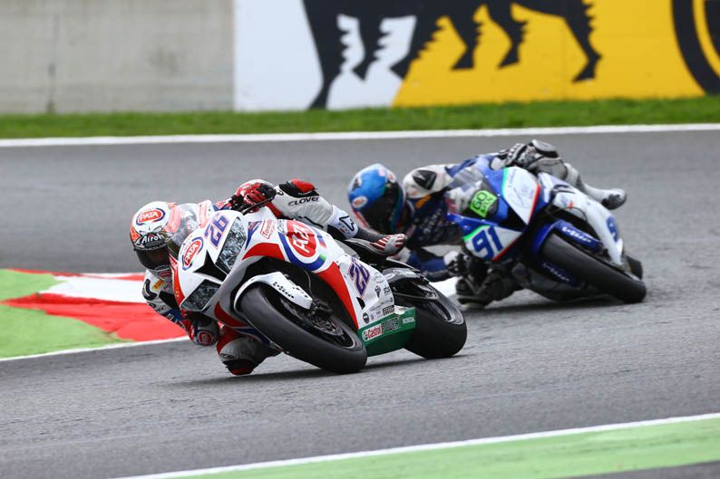 Mundial de SBK en Magny-Cours. Galería de fotos
