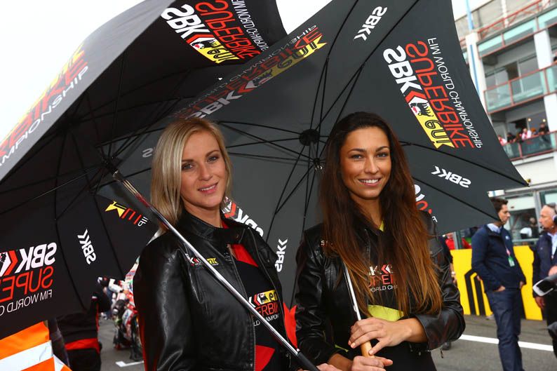 Las chicas del Mundial de SBK en Magny-CoursLas chicas del Mundial de SBK en Magny-Cours