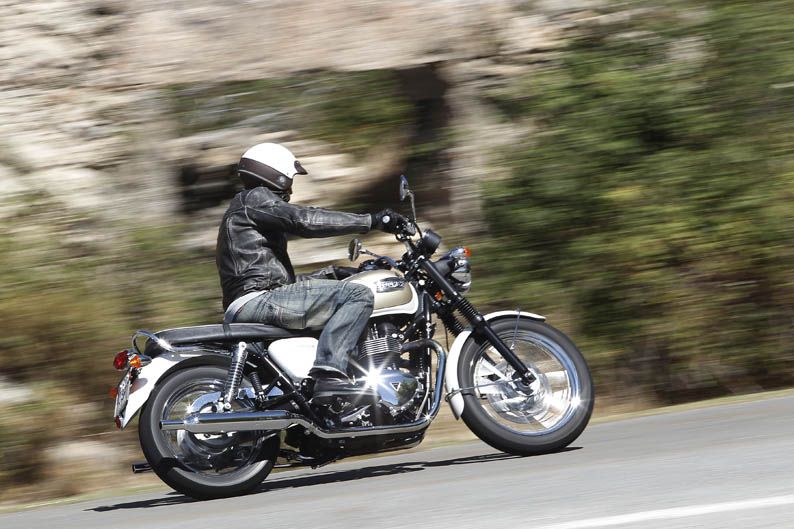 Triumph Bonneville T100 2014. Galería de fotos