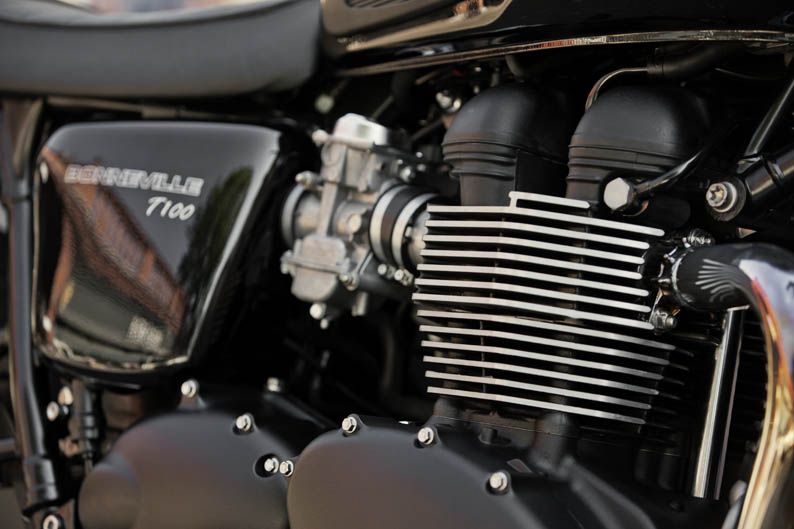 Triumph Bonneville T100 2014. Galería de fotos