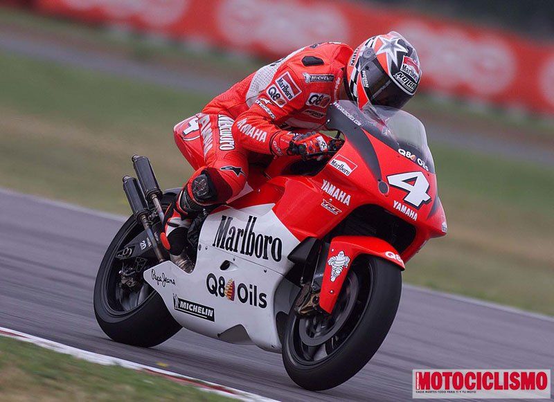 Carlos Checa. 1999. Yamaha