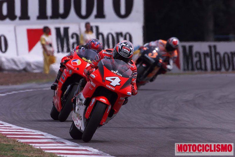 Carlos Checa. 1999. Yamaha