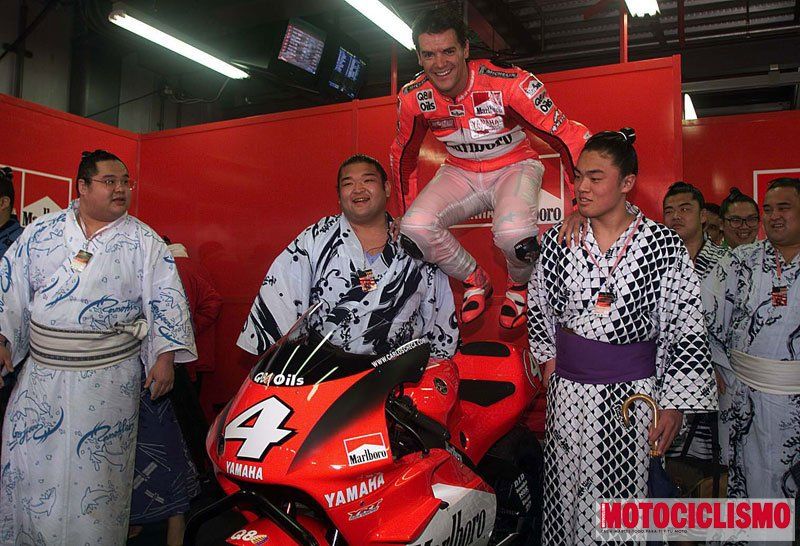 Carlos Checa. 1999. Yamaha