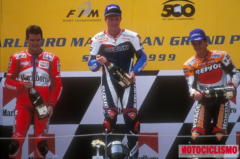 Carlos Checa. 1999. Yamaha
