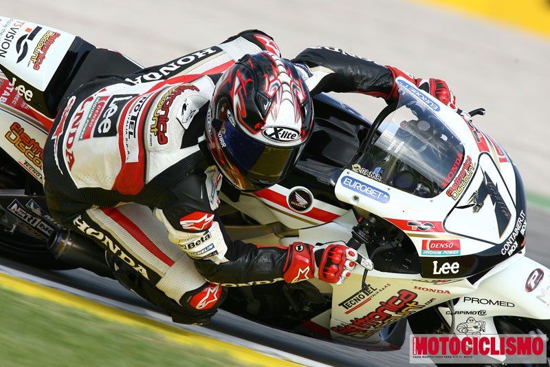 Carlos Checa. 2007. Honda