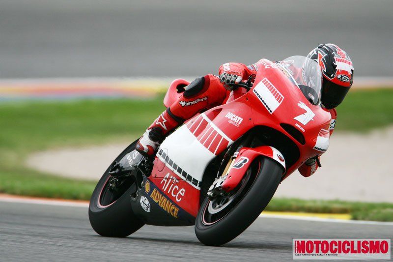 Carlos Checa. 2005. Yamaha