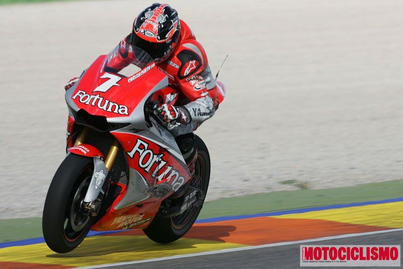 Carlos Checa. 2004. Yamaha