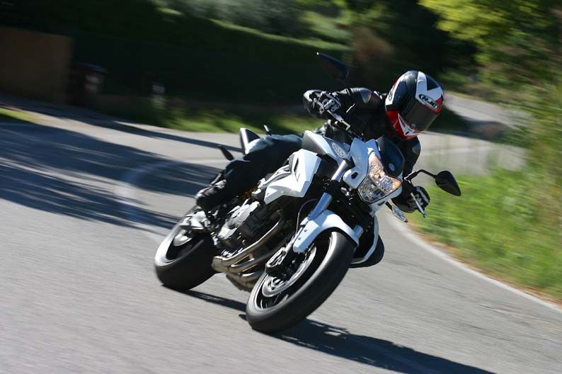 Benelli BN600