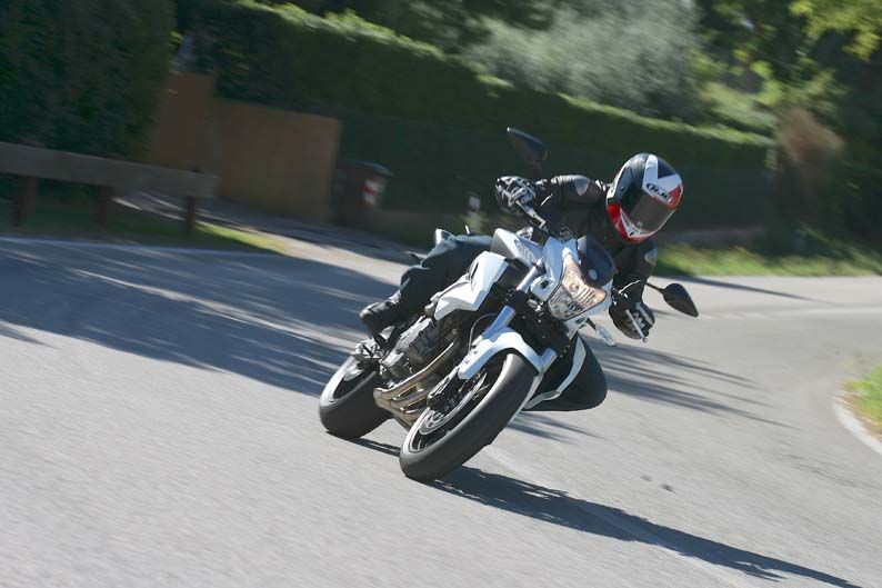 Benelli BN600
