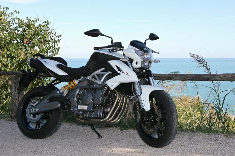 Benelli BN600