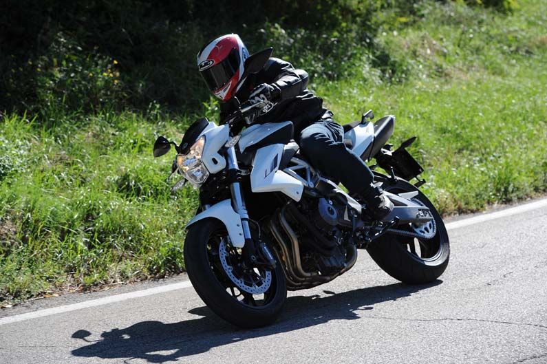 Benelli BN600