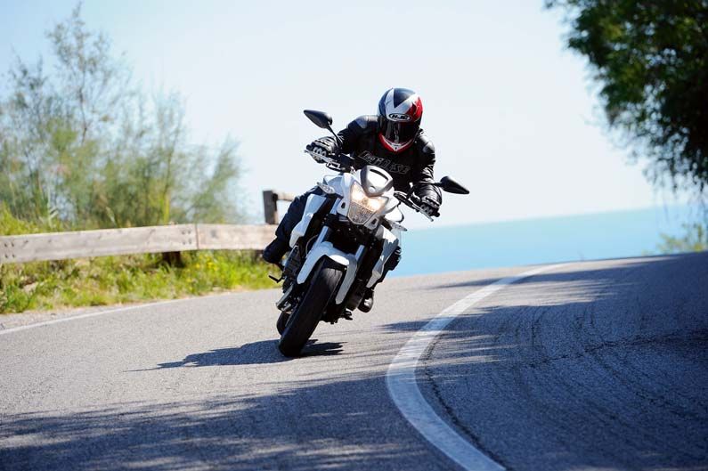 Benelli BN600