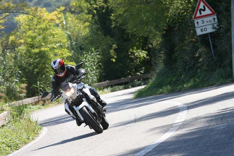 Benelli BN600